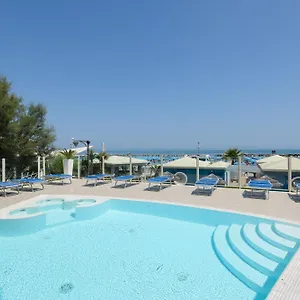 Diplomat Marine Hotel